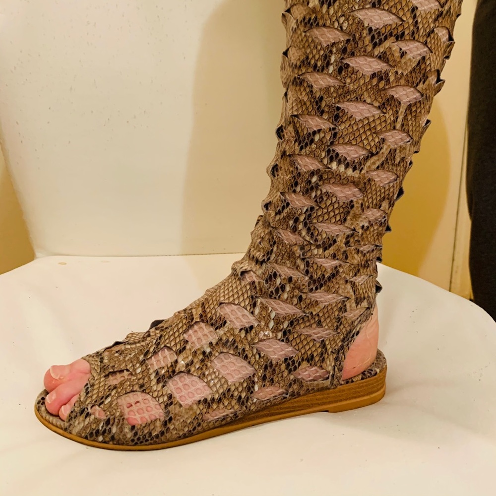 Sandals Egyptian style